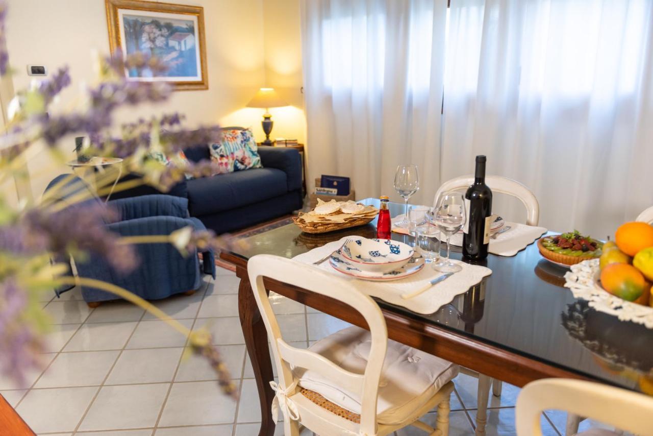 Orosei Home Holidays - Rimediu מראה חיצוני תמונה