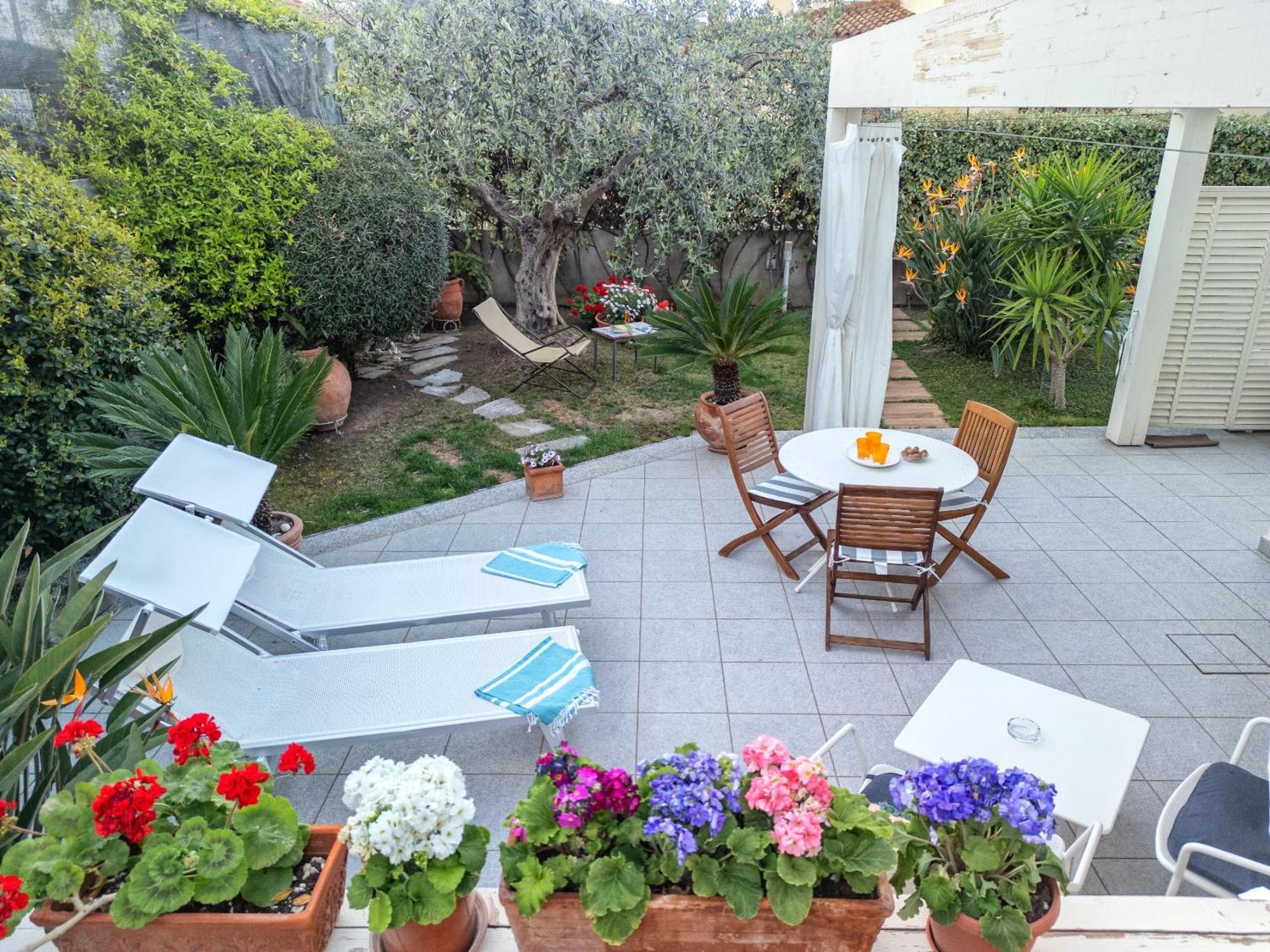 Orosei Home Holidays - Rimediu מראה חיצוני תמונה